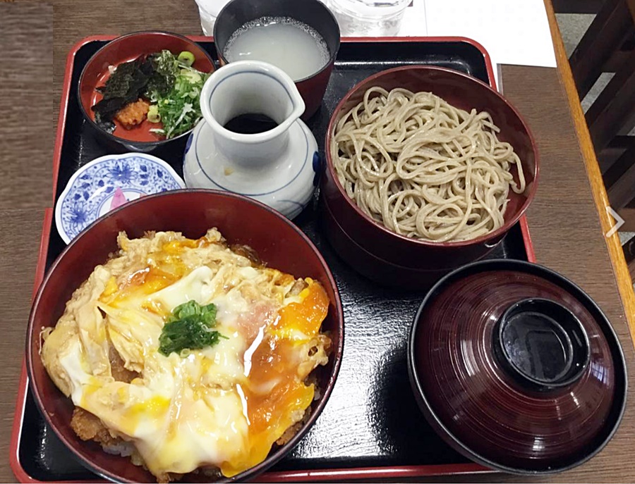 カツ丼も美味しい出雲蕎麦のお店 平和そば本店 出雲にゅーす